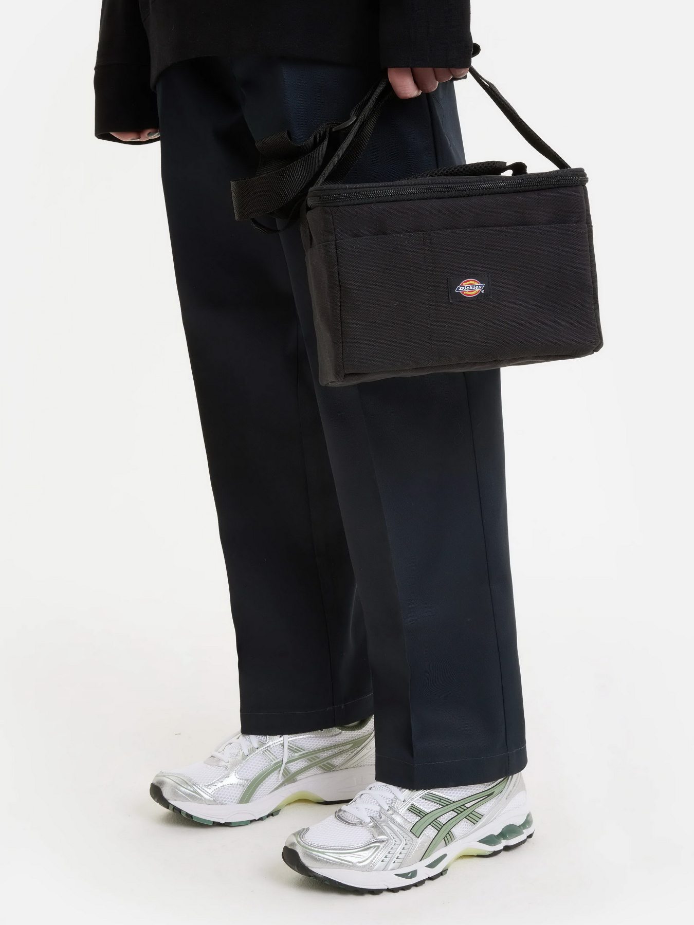 Сумки Dickies Duck Canvas модель DK0A4XGCBLK1 Сумки Dickies Duck Canvas модель DK0A4XGCBLK1 Фото