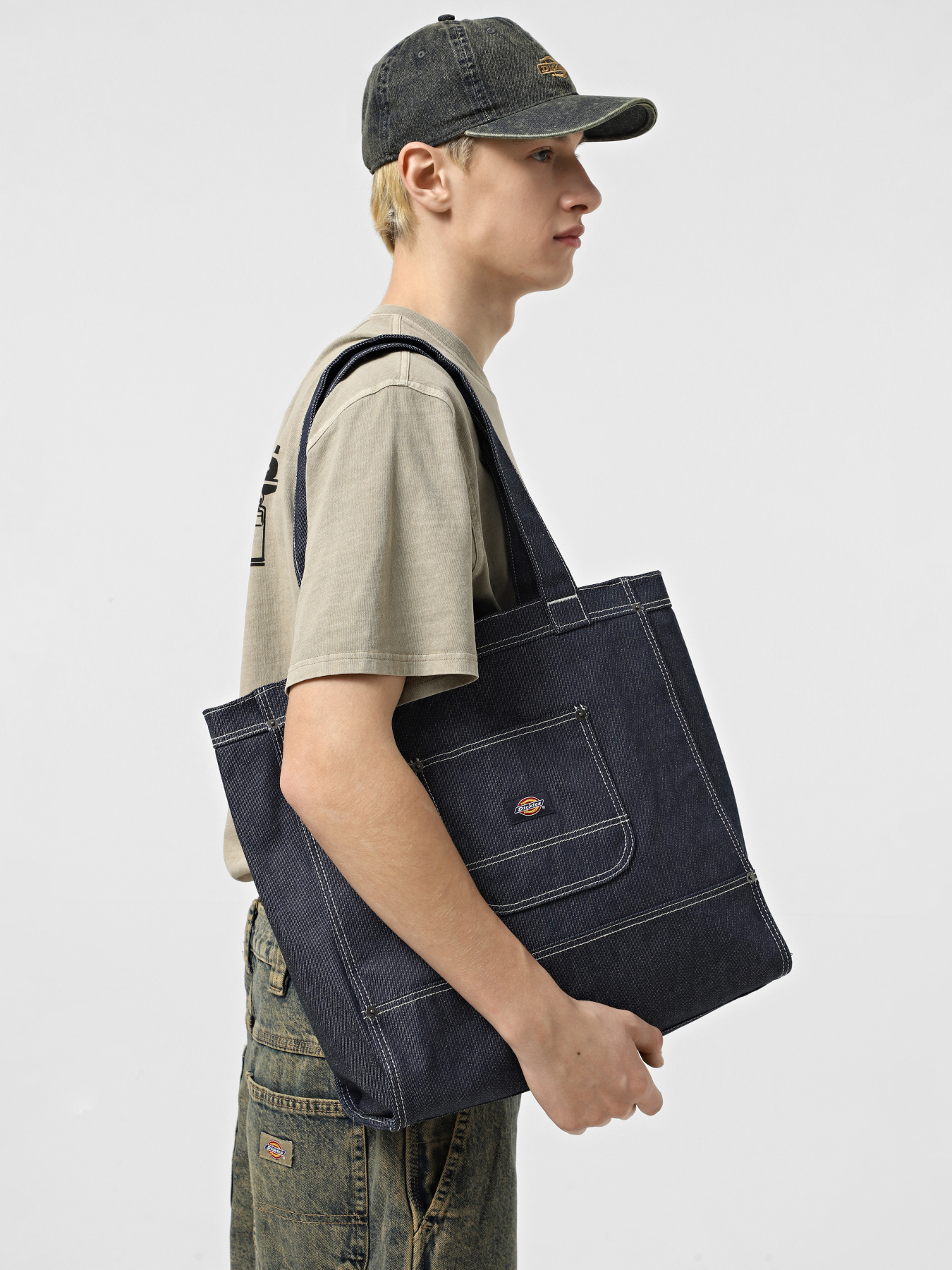 Сумки Dickies Denim модель DK0A4Z6BRIN1 Сумки Dickies Denim модель DK0A4Z6BRIN1 Фото