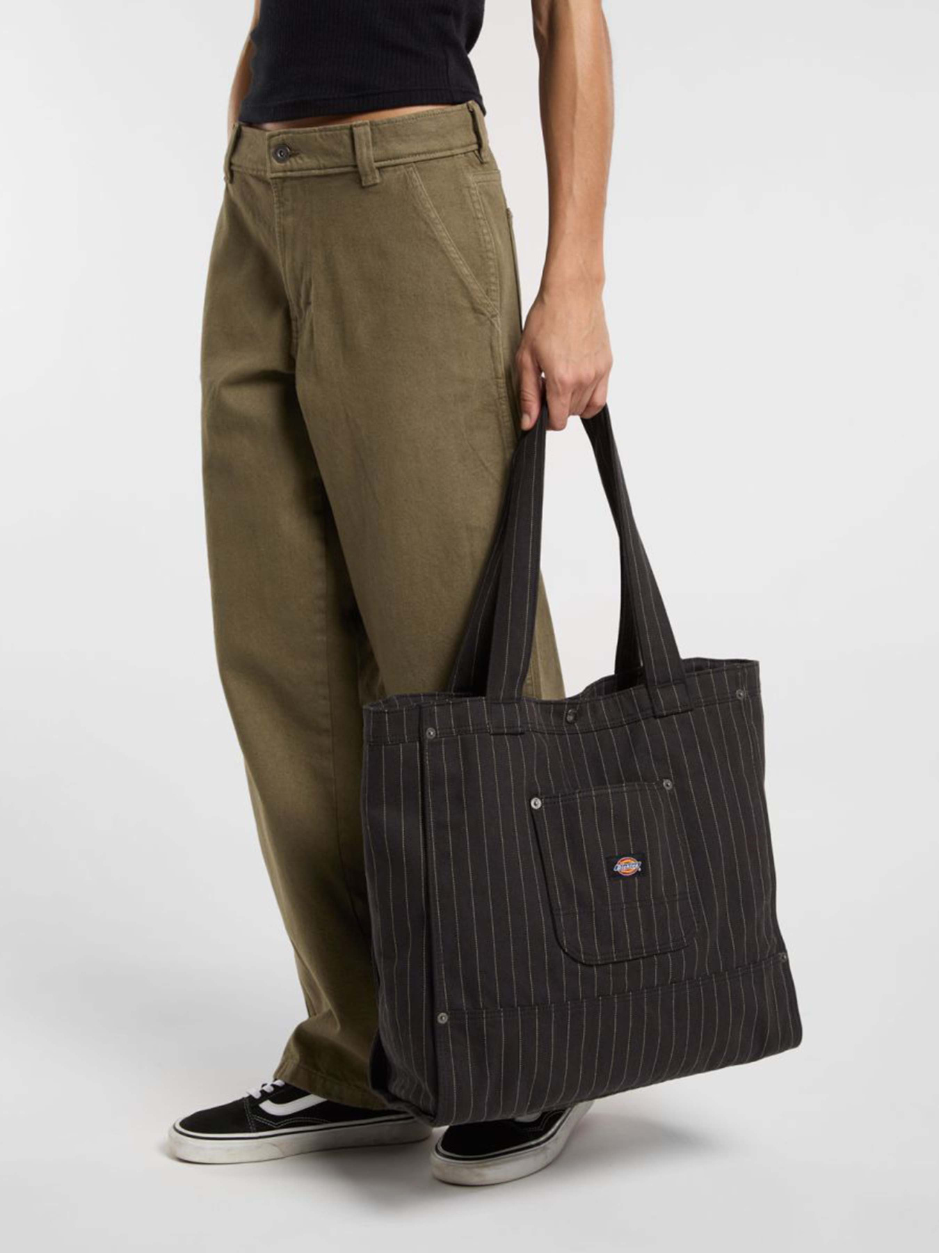 Сумки Dickies Service модель DK0A4Z6CBLK1 Сумки Dickies Service модель DK0A4Z6CBLK1 Фото