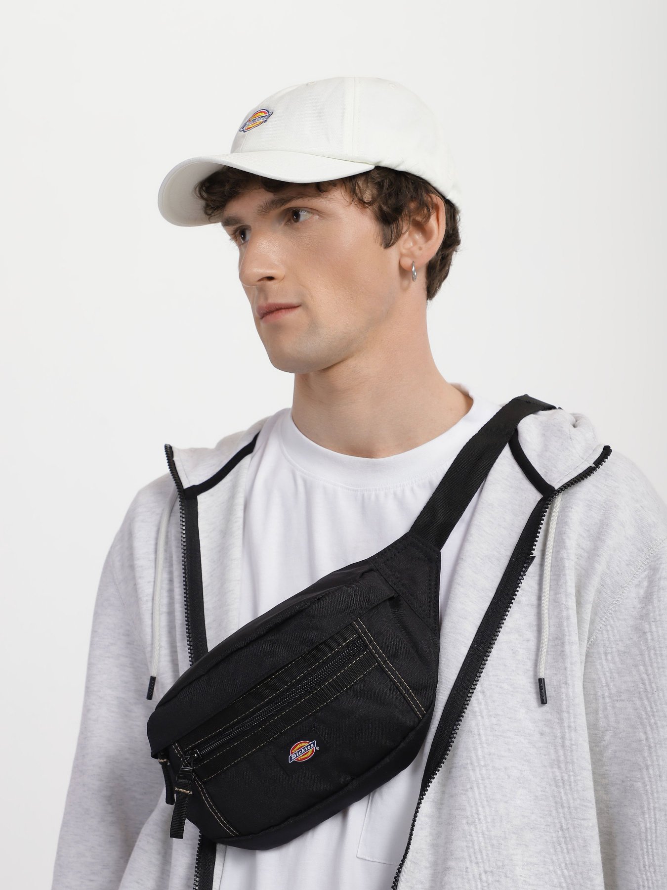 Сумки Dickies Ashville Pouch модель DK0A4Y1UBLK1 Сумки Dickies Ashville Pouch модель DK0A4Y1UBLK1 Фото