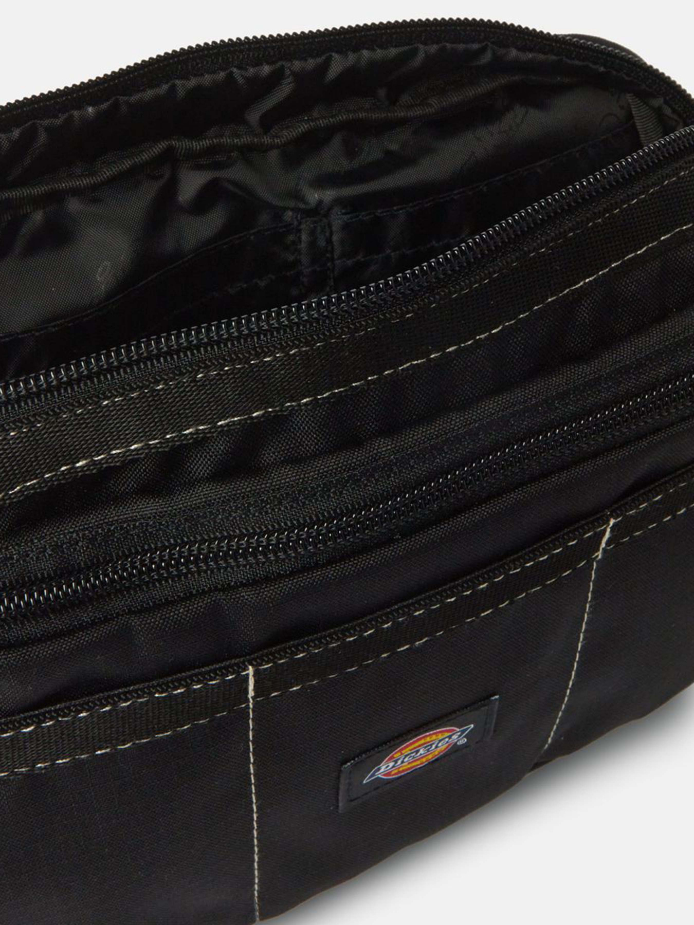 Сумки Dickies Ashville модель DK0A4Y1VBLK1 Сумки Dickies Ashville модель DK0A4Y1VBLK1 Фото