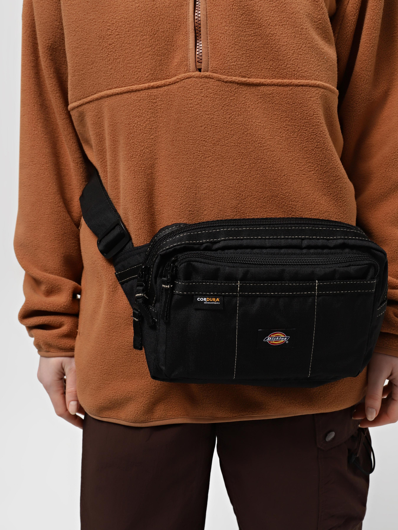 Сумки Dickies Ashville модель DK0A4Y1VBLK1 Сумки Dickies Ashville модель DK0A4Y1VBLK1 Фото