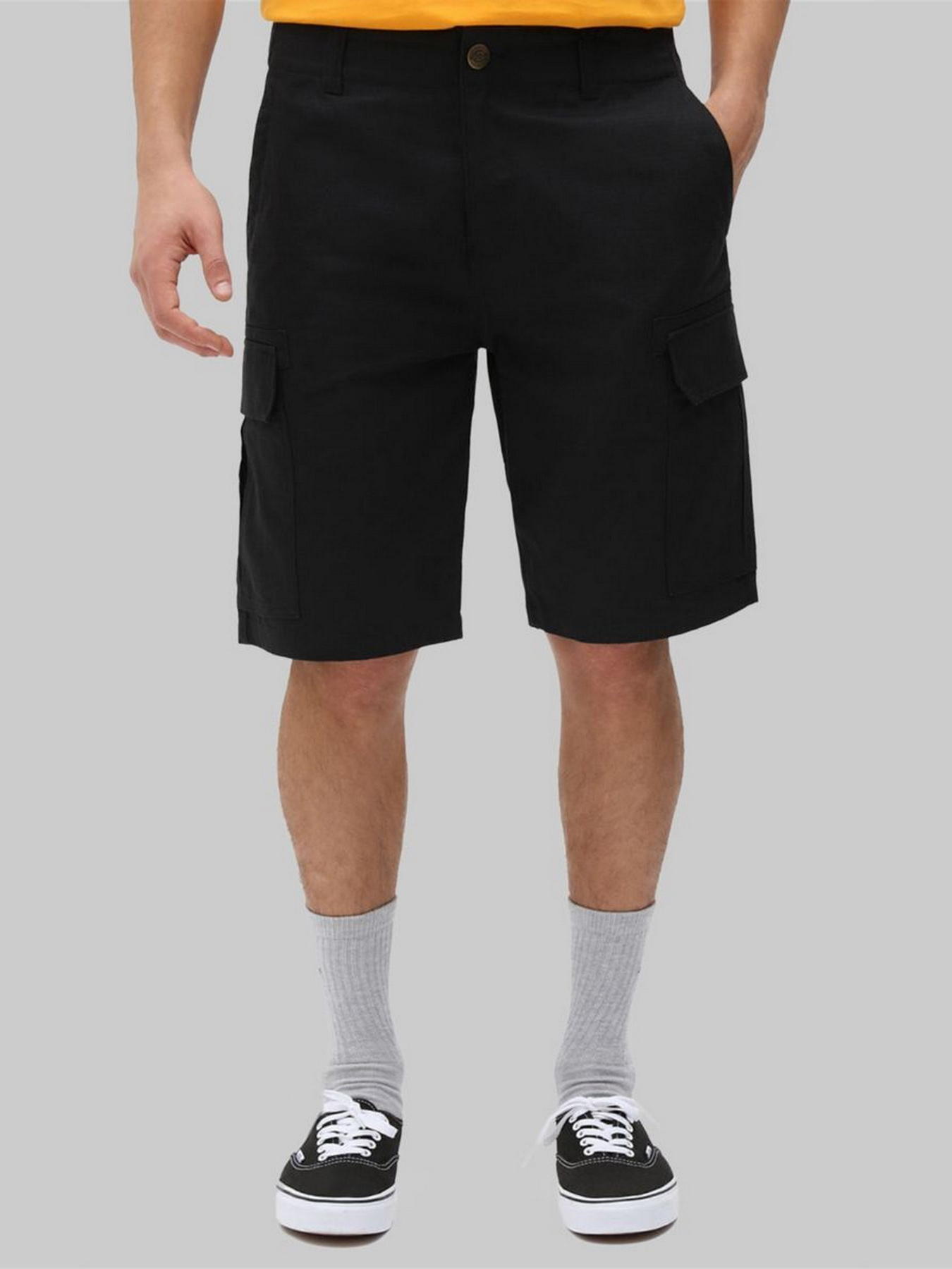 Шорти Dickies Millerville модель DK0A4XEDBLK1 Шорти Dickies Millerville модель DK0A4XEDBLK1 Фото