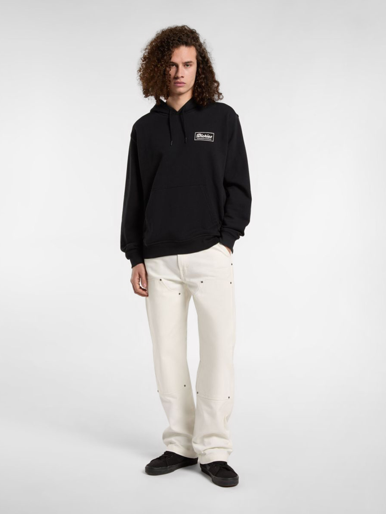 Худі та світшоти Dickies Lewistown модель DK0A8683BLK1 Худі та світшоти Dickies Lewistown модель DK0A8683BLK1 Фото