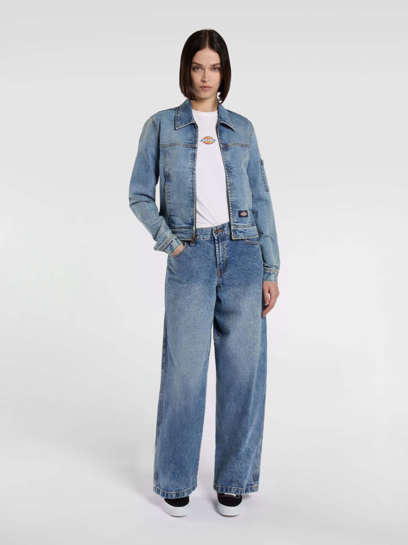 Куртки та дублянки Dickies Denim Slim модель DK0A4ZANK211 Куртки та дублянки Dickies Denim Slim модель DK0A4ZANK211 Фото