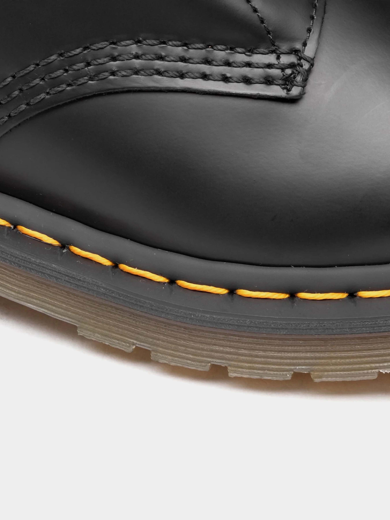 Черевики та чоботи DR. MARTENS модель 26230001 101 YS Black Smooth Фото
