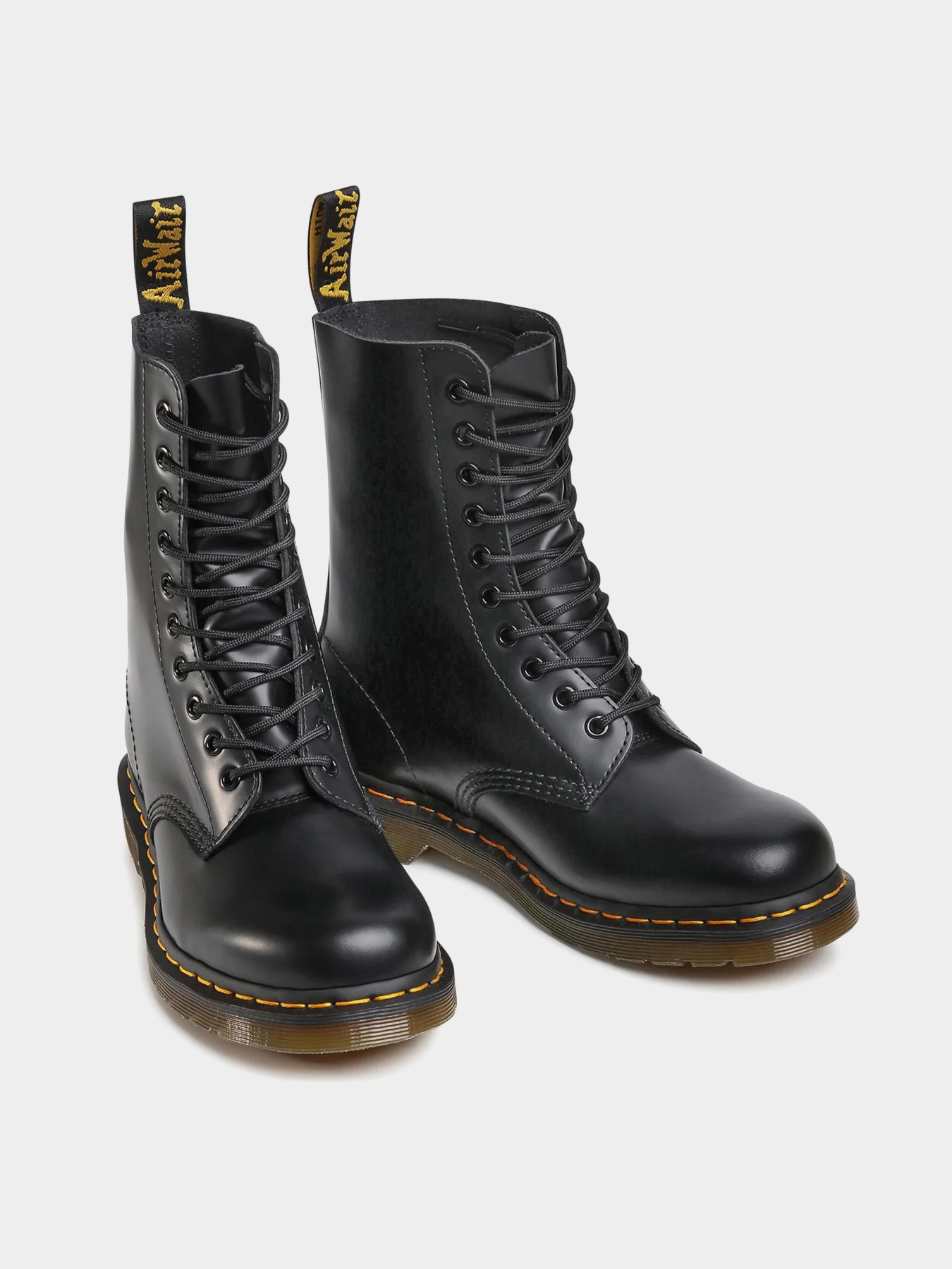 Черевики та чоботи DR. MARTENS модель 11857001 1490 Black Smooth Фото