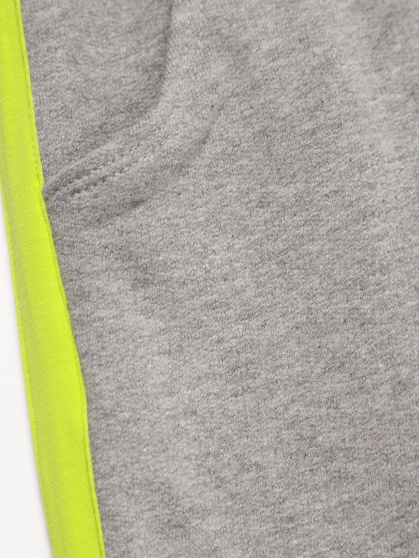 Штани Esprit модель 7040922301_сірий з салатовим Фото