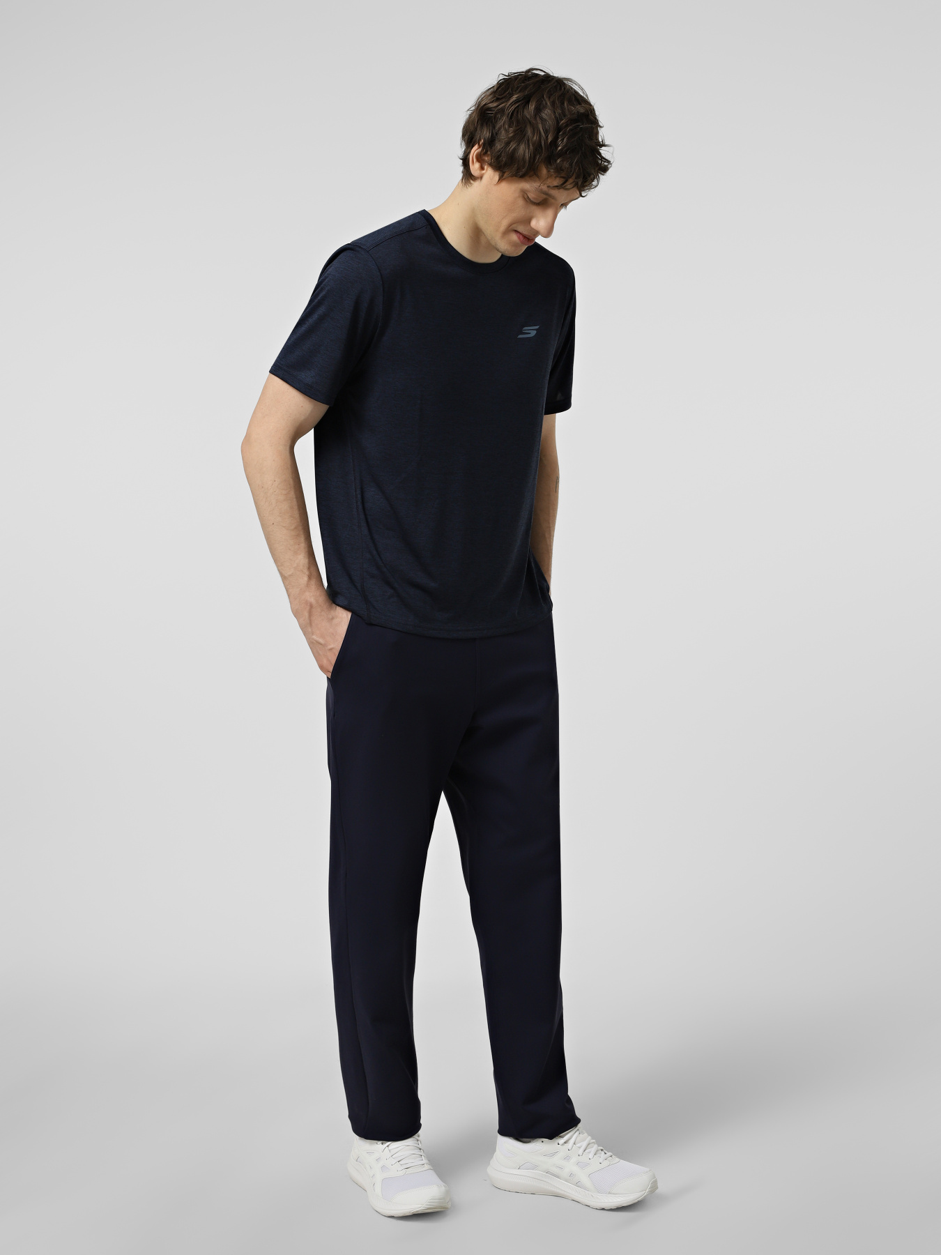 Штани Skechers SKECHERS SLIP-IN PANT RECHARGE модель MPT91 NVY Фото