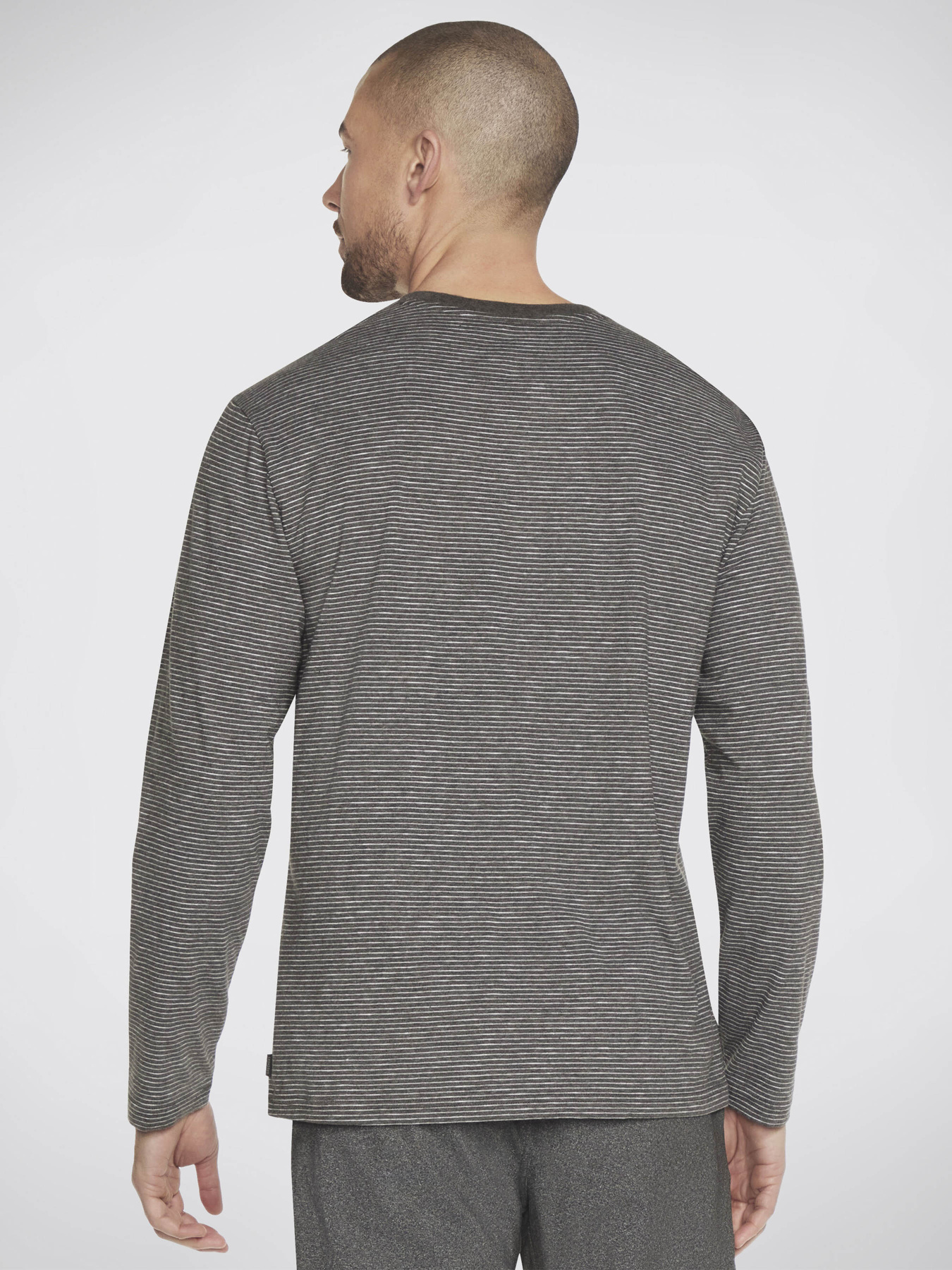 Худі та світшоти Skechers Skech Jersey Henley модель LT122 BKCC Худі та світшоти Skechers Skech Jersey Henley модель LT122 BKCC Фото