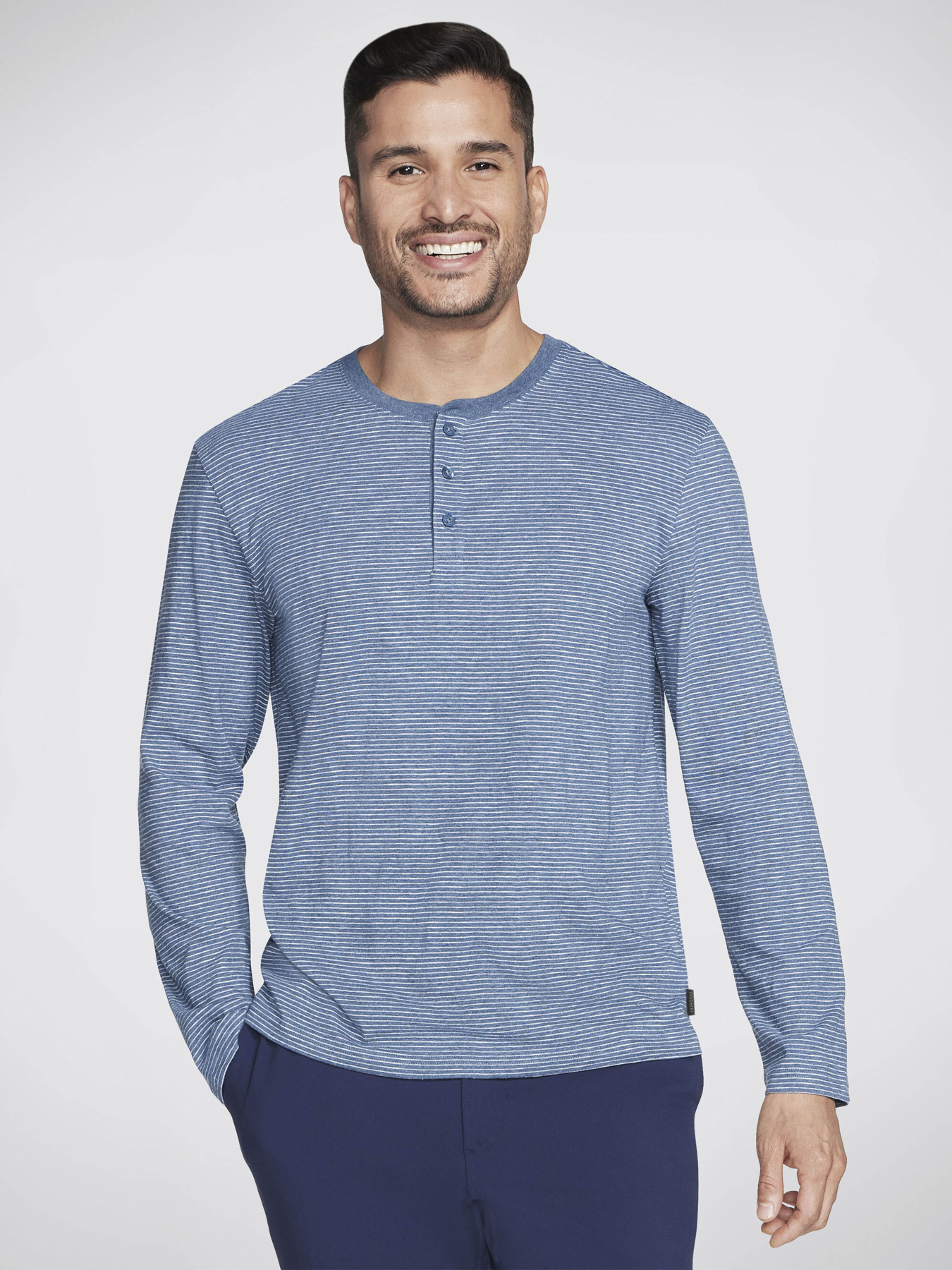Худі та світшоти Skechers Skech Jersey Henley модель LT122 DEN Худі та світшоти Skechers Skech Jersey Henley модель LT122 DEN Фото