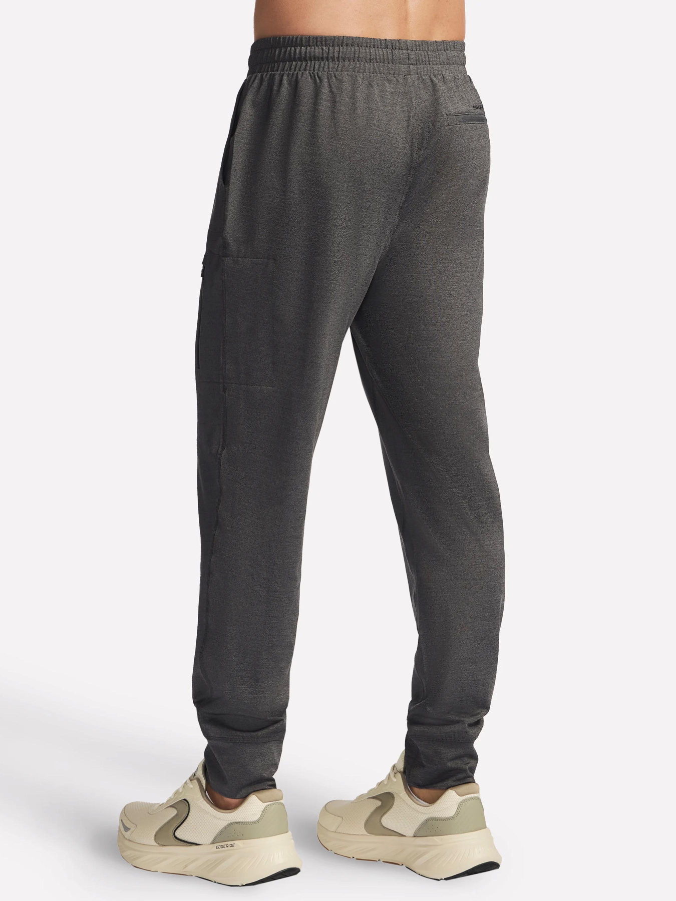 Штани Skechers HK WEEKEND PERFORMANCE JOGGER модель PT262HK BKCC Штани Skechers HK WEEKEND PERFORMANCE JOGGER модель PT262HK BKCC Фото