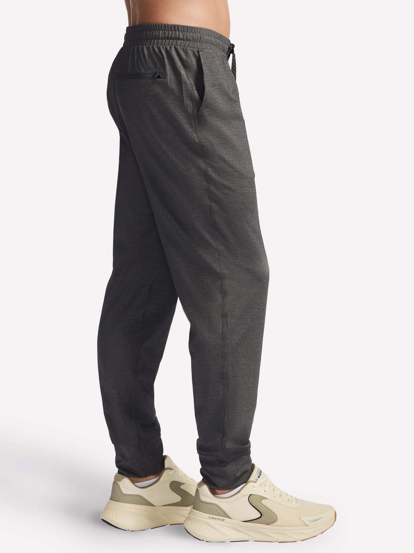 Штани Skechers HK WEEKEND PERFORMANCE JOGGER модель PT262HK BKCC Штани Skechers HK WEEKEND PERFORMANCE JOGGER модель PT262HK BKCC Фото