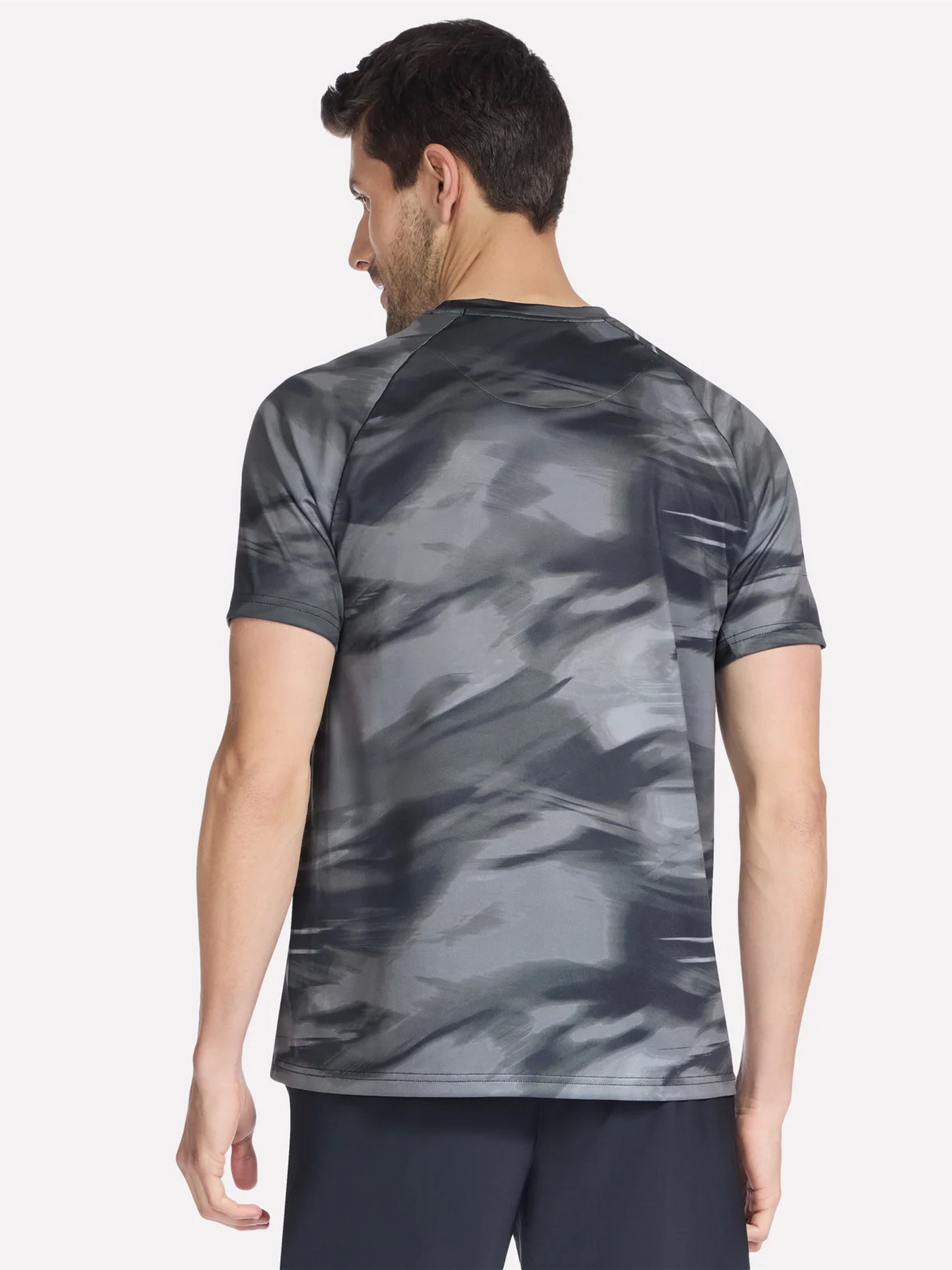 Футболки и поло Skechers HK GODRI CHARGE DRIFT TEE модель TS300HK DKCC Фото