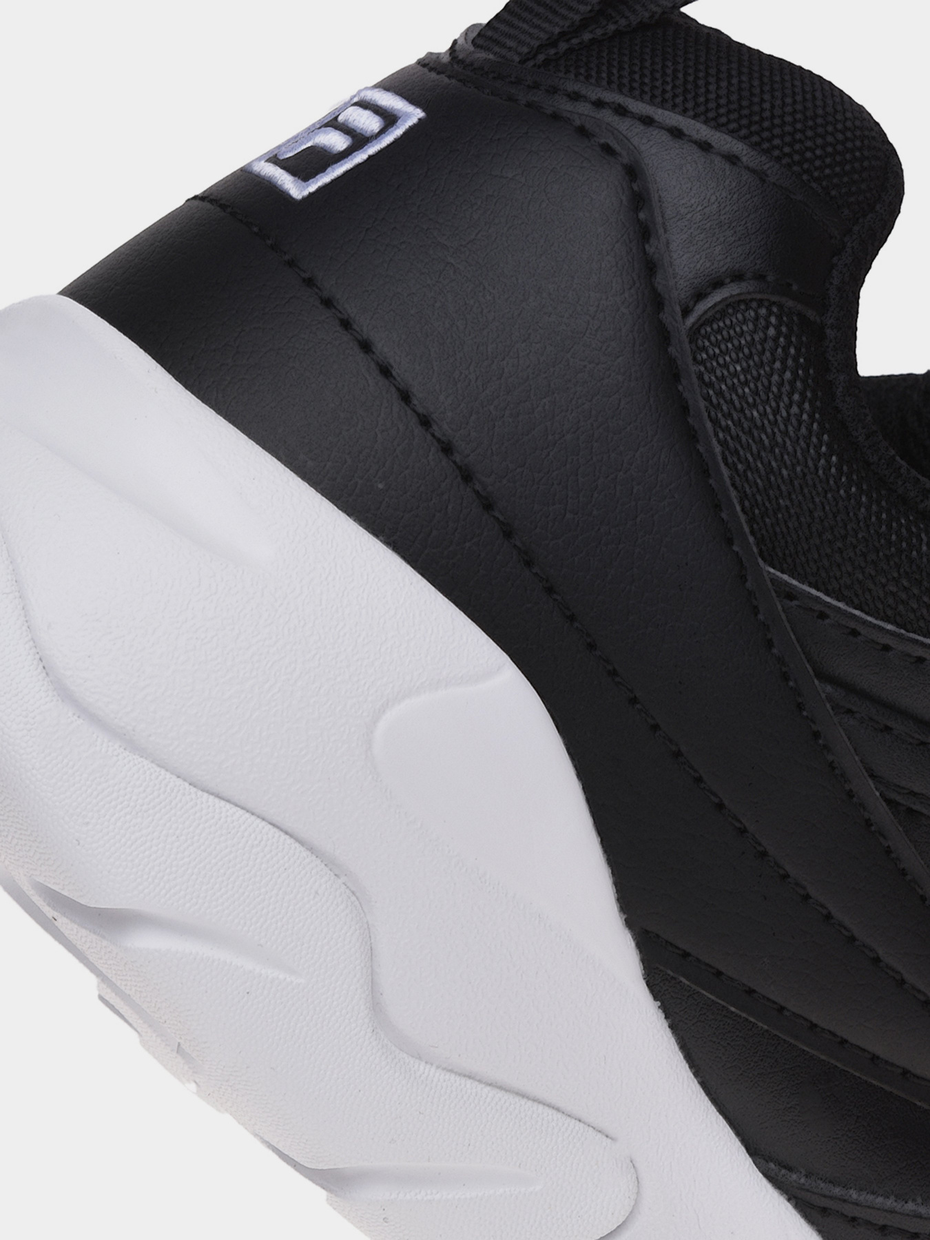 Кросівки FILA Ray модель 5RM00521-014 Кросівки FILA Ray модель 5RM00521-014 Фото