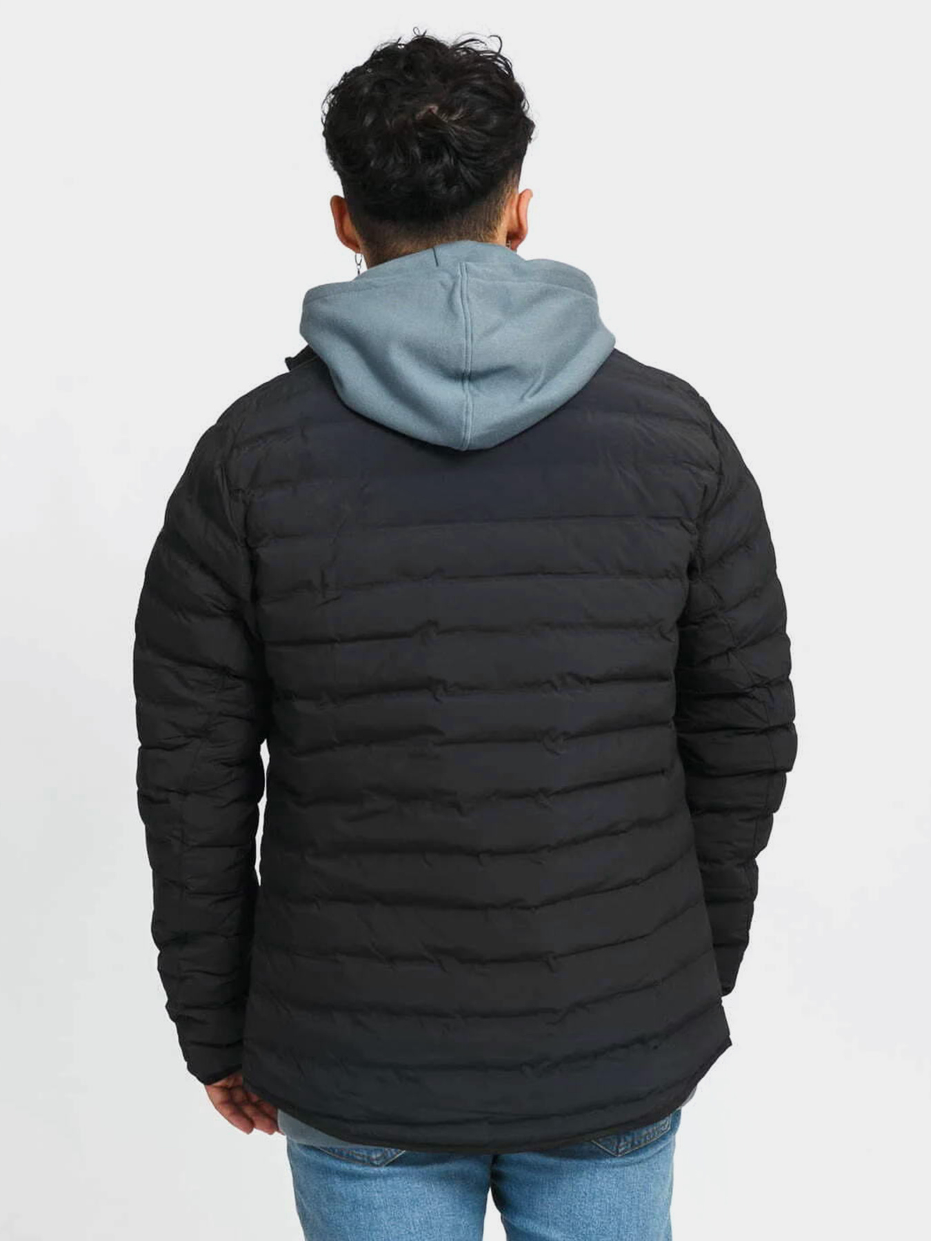 Куртки та дублянки Helly Hansen Mono Material Hooded Insulator модель 53495-991 Фото