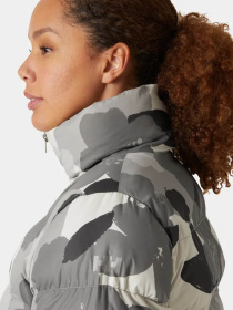 Куртки та дублянки Helly Hansen JADE PUFFER модель 53109-885 Фото