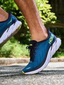 Кроссовки HOKA Clifton 8 модель 1119393-BCBT Фото