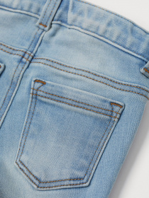 Джинсы H&M модель 0746314_блакитний Фото