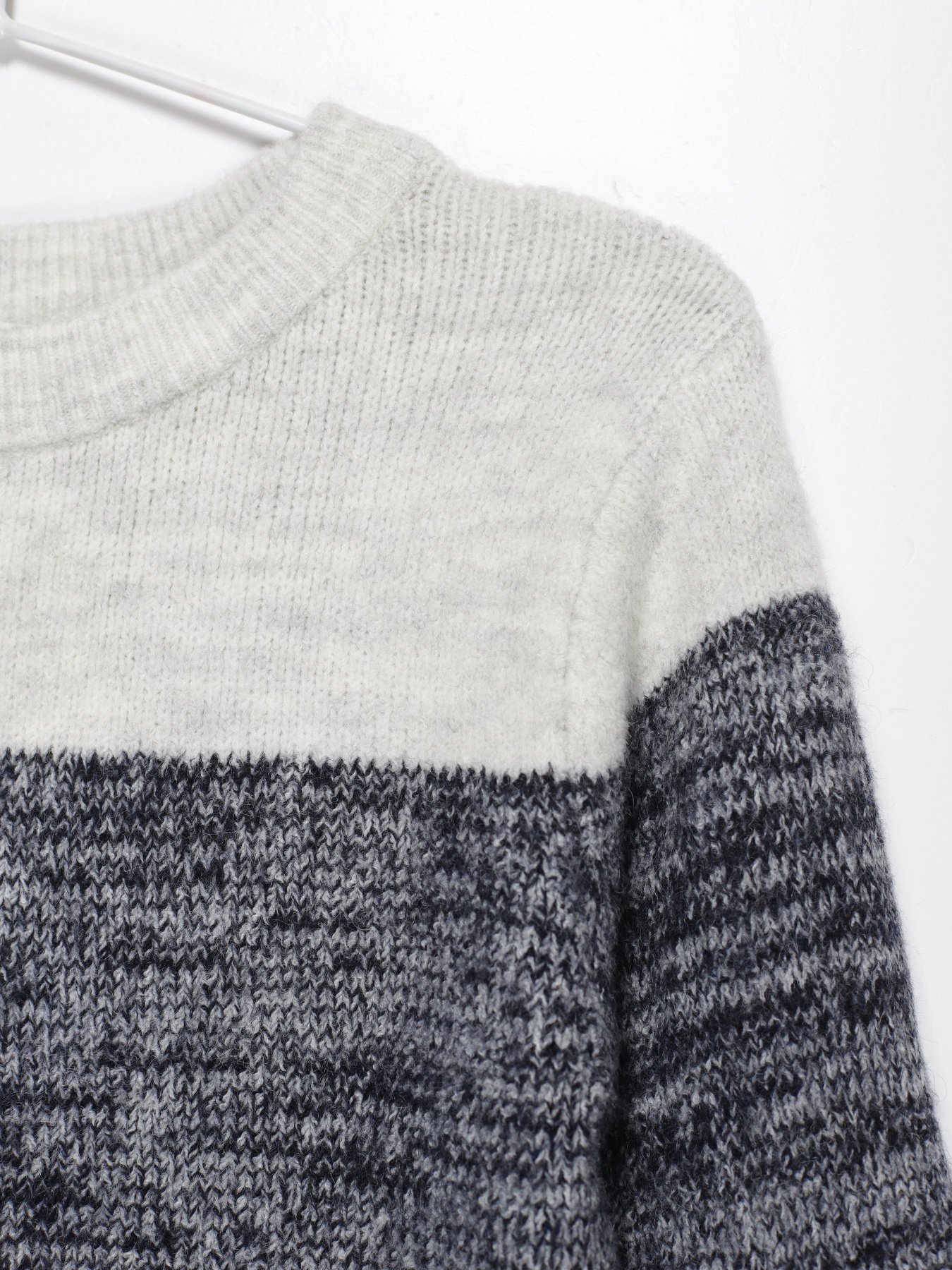 Свитры и кардиганы H&M модель 0881595_комб. Свитры и кардиганы H&M модель 0881595_комб. Фото