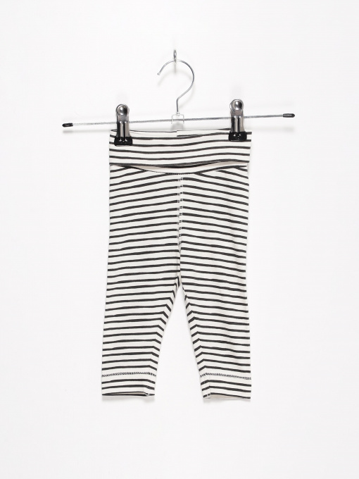 Брюки H&M модель 036934535_білий з чорним Фото