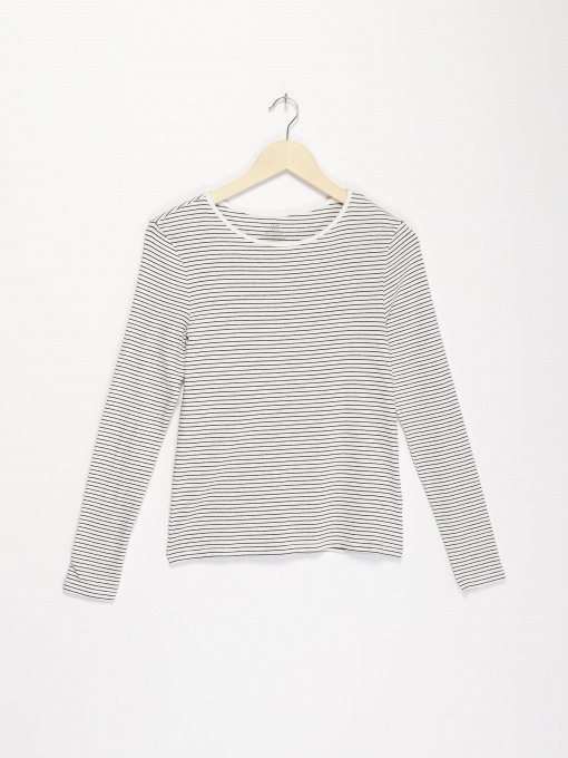 Худи и свитшоты H&M модель 07601431_білий з чорним Фото