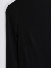 Сорочки H&M модель 0420075_чорний Фото