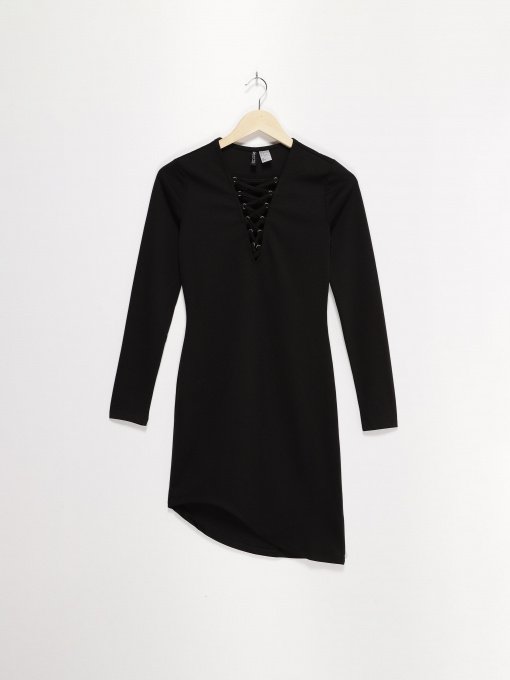 Платья H&M модель 0436250_чорний Фото