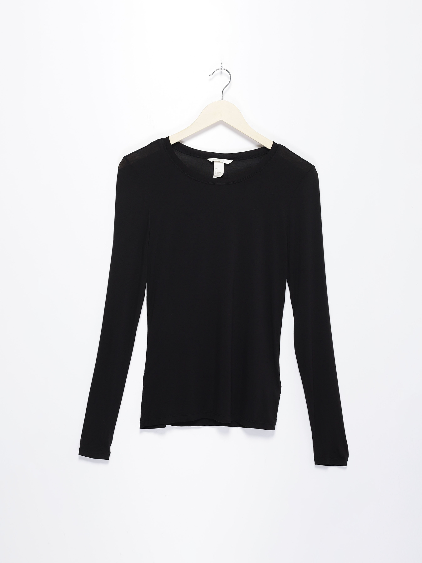 Худи и свитшоты H&M модель 0458087_чорний Худи и свитшоты H&M модель 0458087_чорний Фото