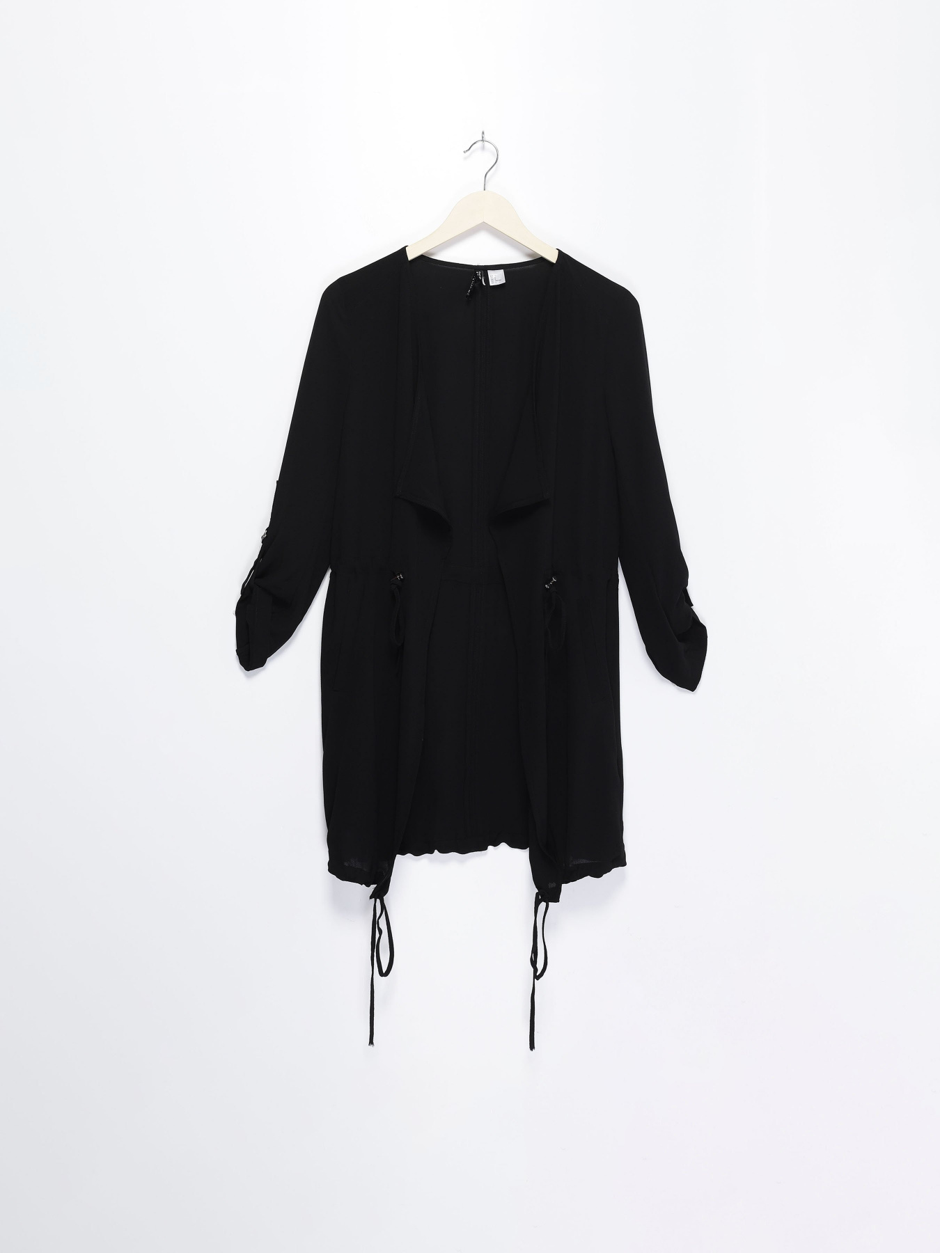 Светри та кардигани H&M модель 0504851_чорний Светри та кардигани H&M модель 0504851_чорний Фото