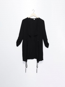 Светри та кардигани H&M модель 0504851_чорний Фото