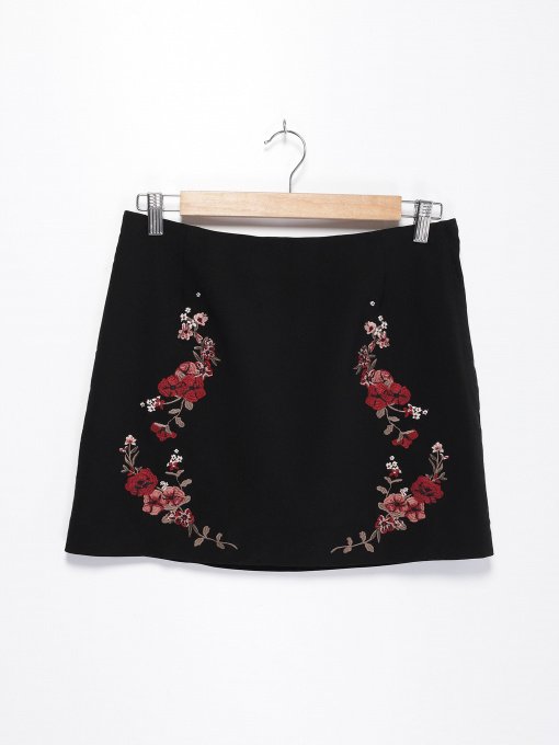 Спідниці H&M модель 0537071_чорний комб. Фото