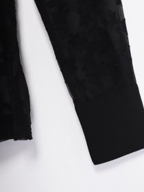 Сорочки H&M модель 0548482_чорний Фото