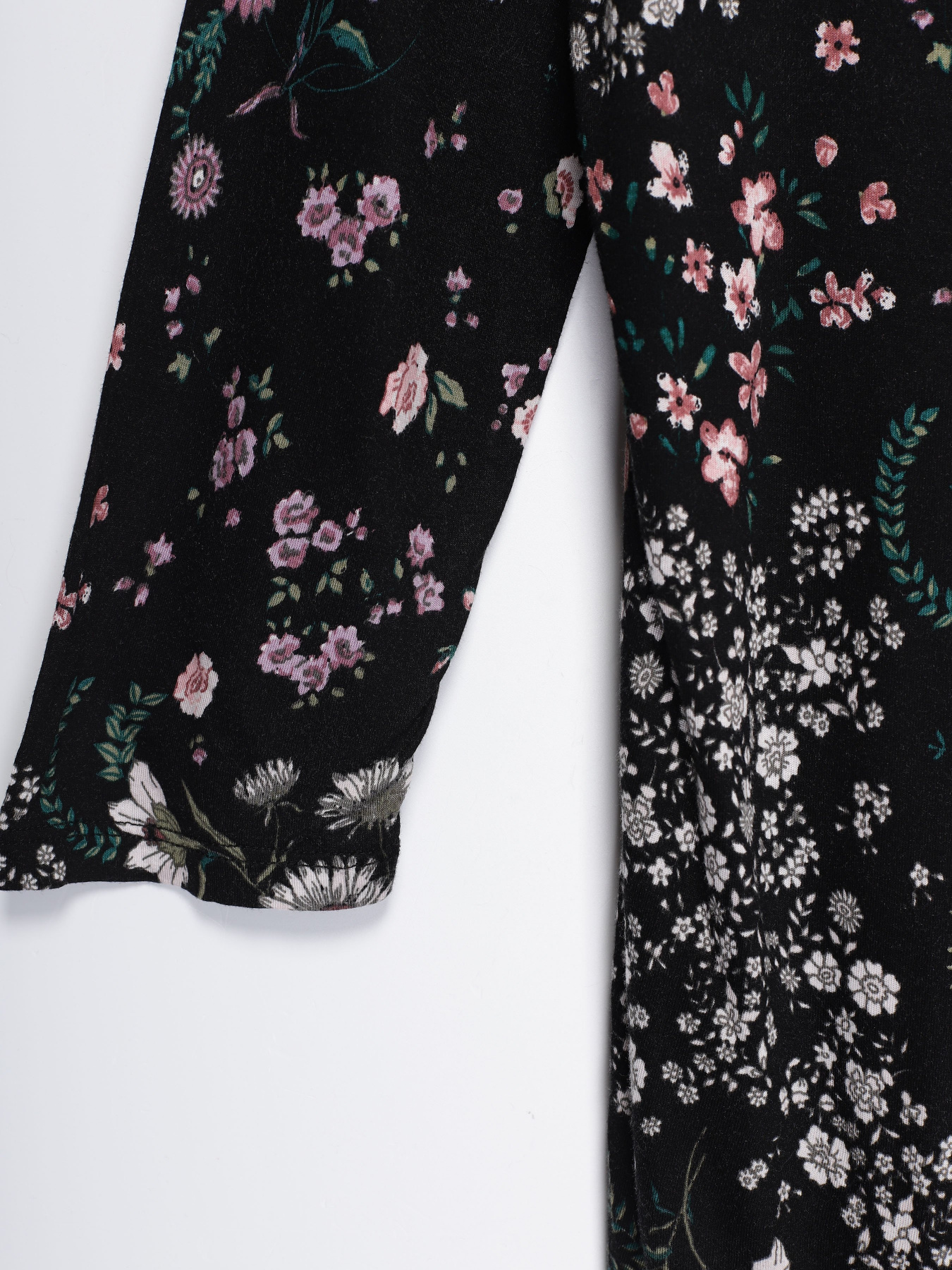 Сорочки H&M модель 0586664_чорний комб. Фото