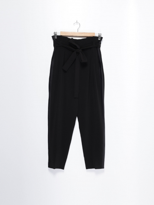 Брюки H&M модель 0590208_чорний Фото