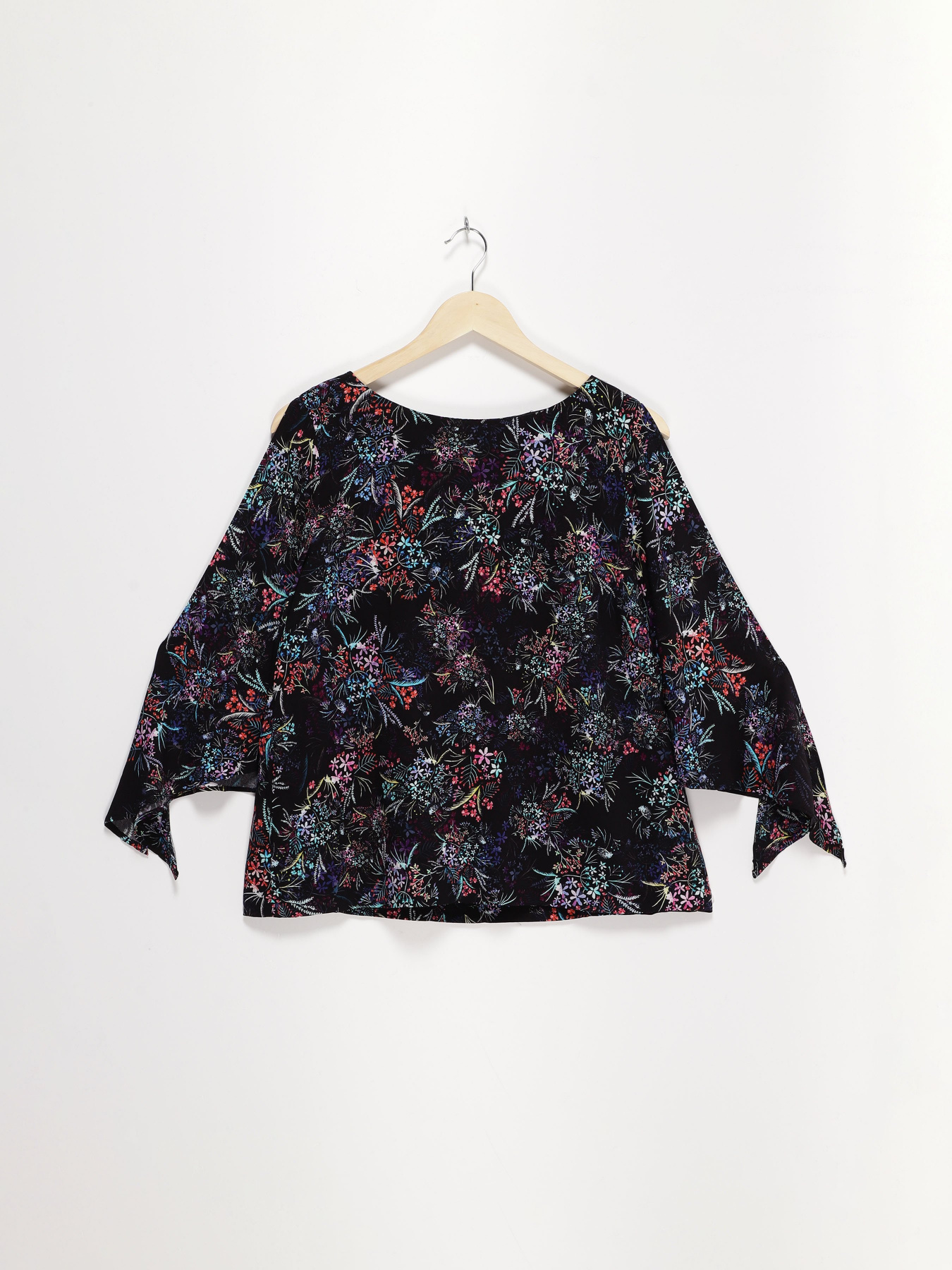 Сорочки H&M модель 0610036_комб. Фото