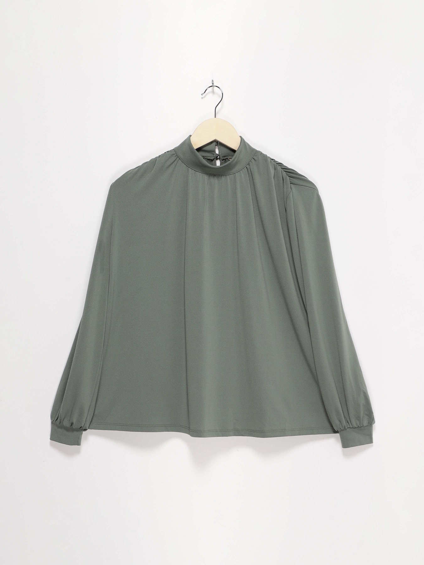 Сорочки H&M модель 0920529_оливковий Сорочки H&M модель 0920529_оливковий Фото