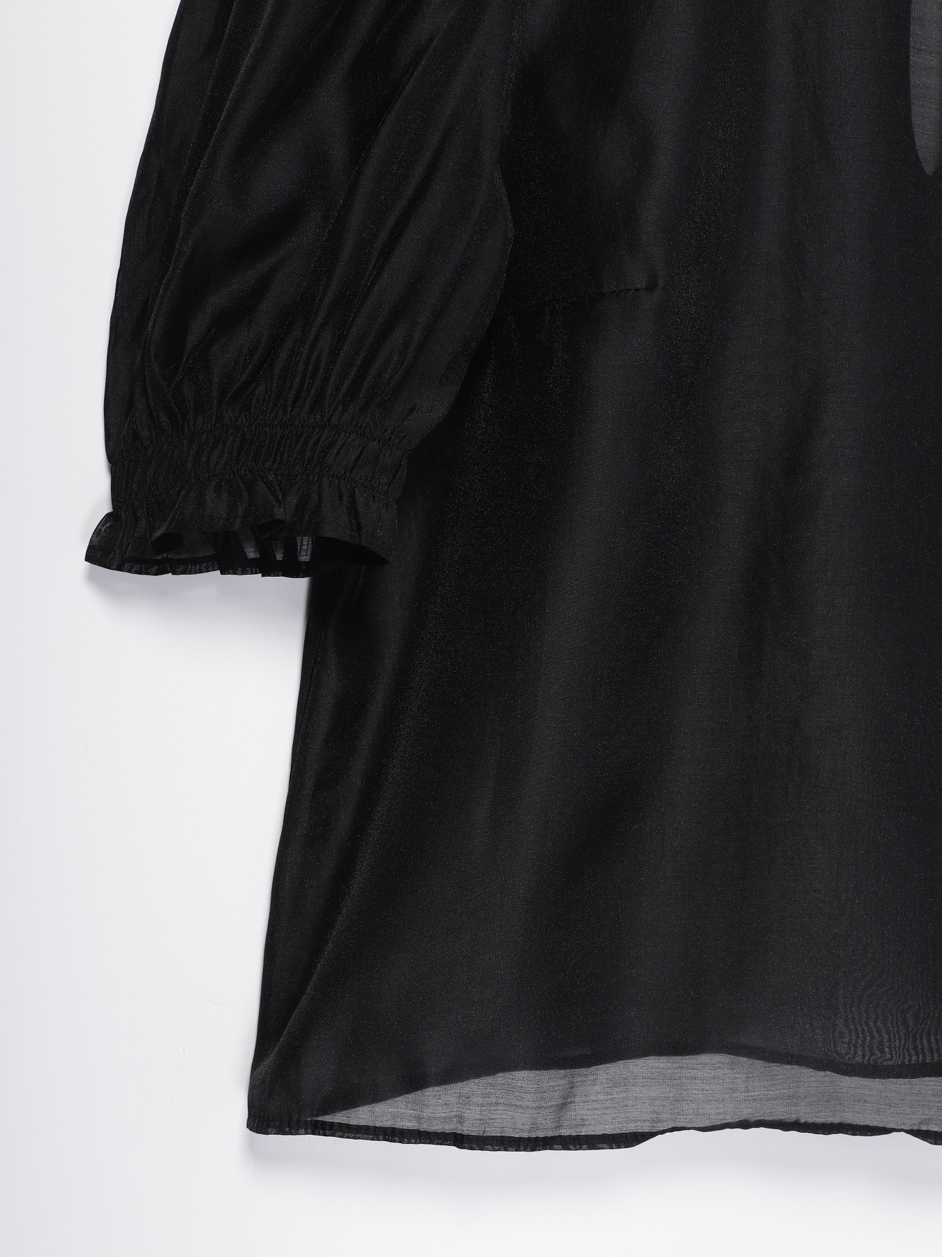 Сорочки H&M модель 09281892_чорний Фото