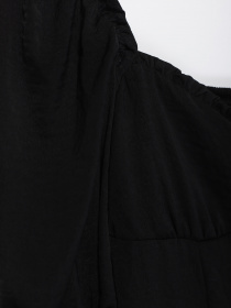 Платья H&M модель 0932888_чорний Фото