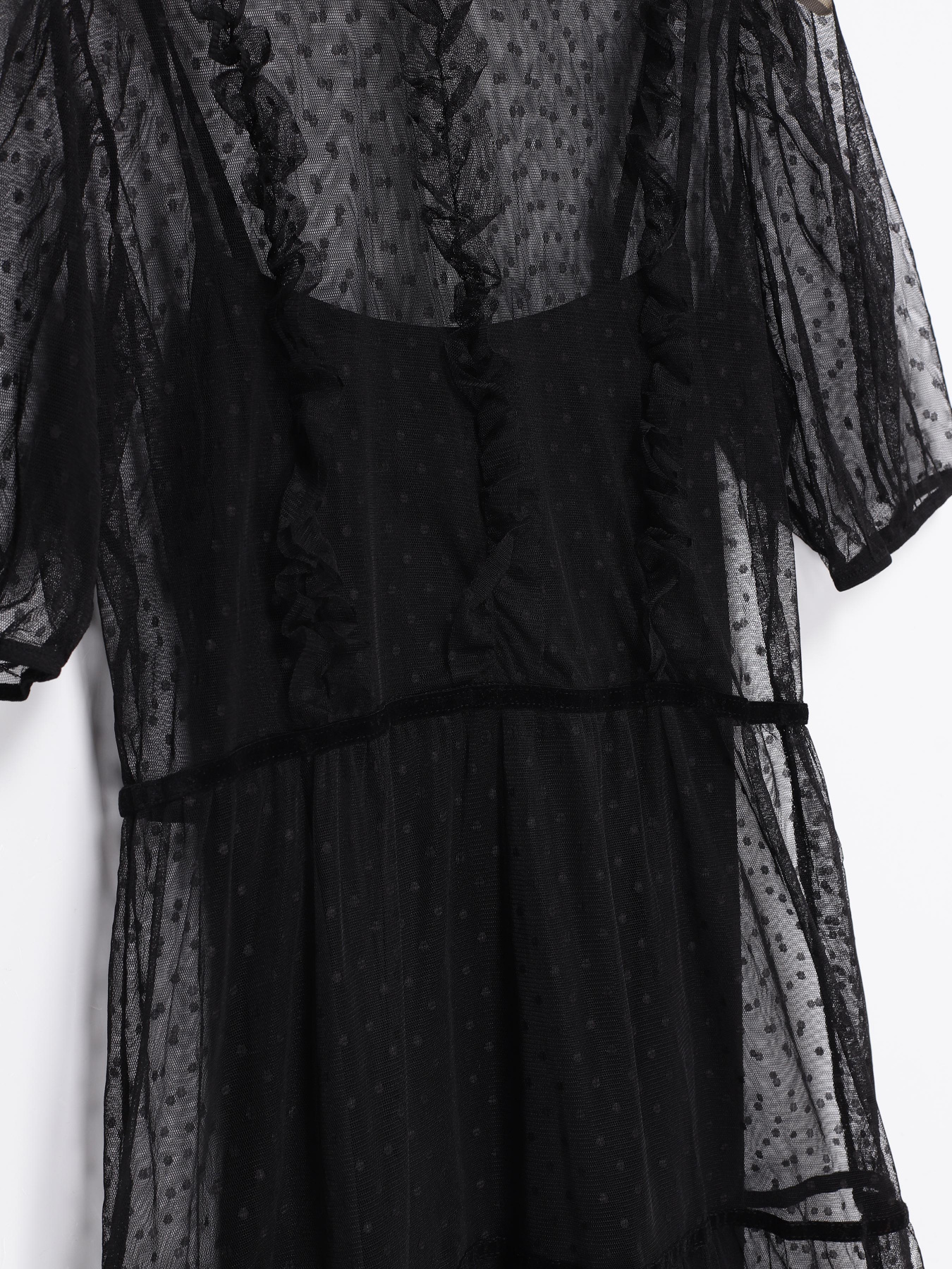 Сукні H&M модель 0949587_чорний Сукні H&M модель 0949587_чорний Фото