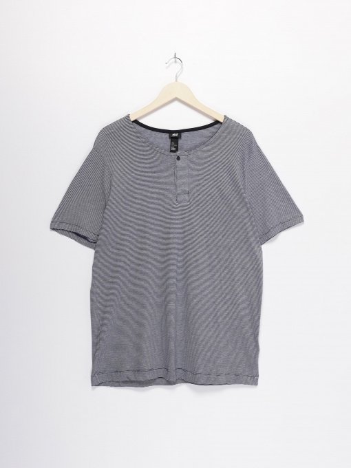 Футболки и поло H&M модель 0469035_т.синій з білим Фото