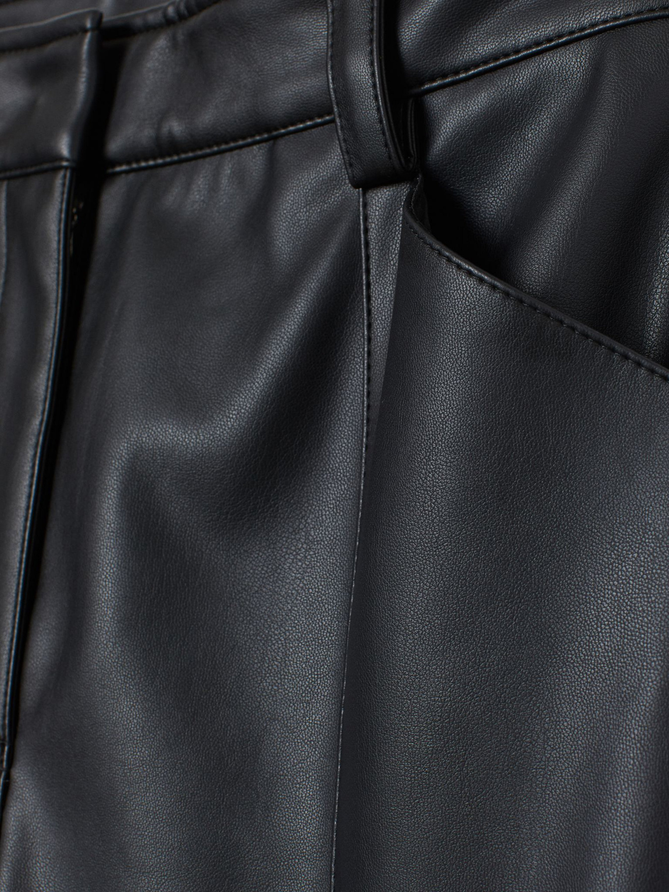 Брюки H&M модель 0793852_чорний Фото
