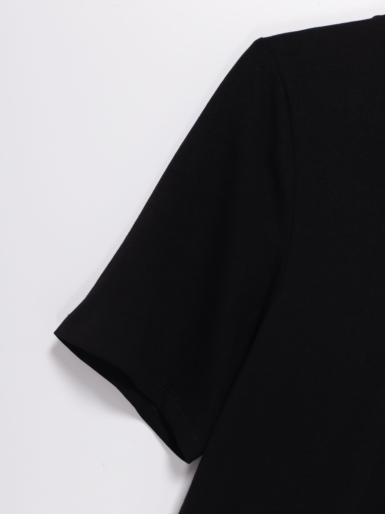 Футболки і поло H&M модель 0851936_чорний Фото