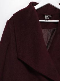 Пальто и плащи H&M модель 0300908_бордовий Фото