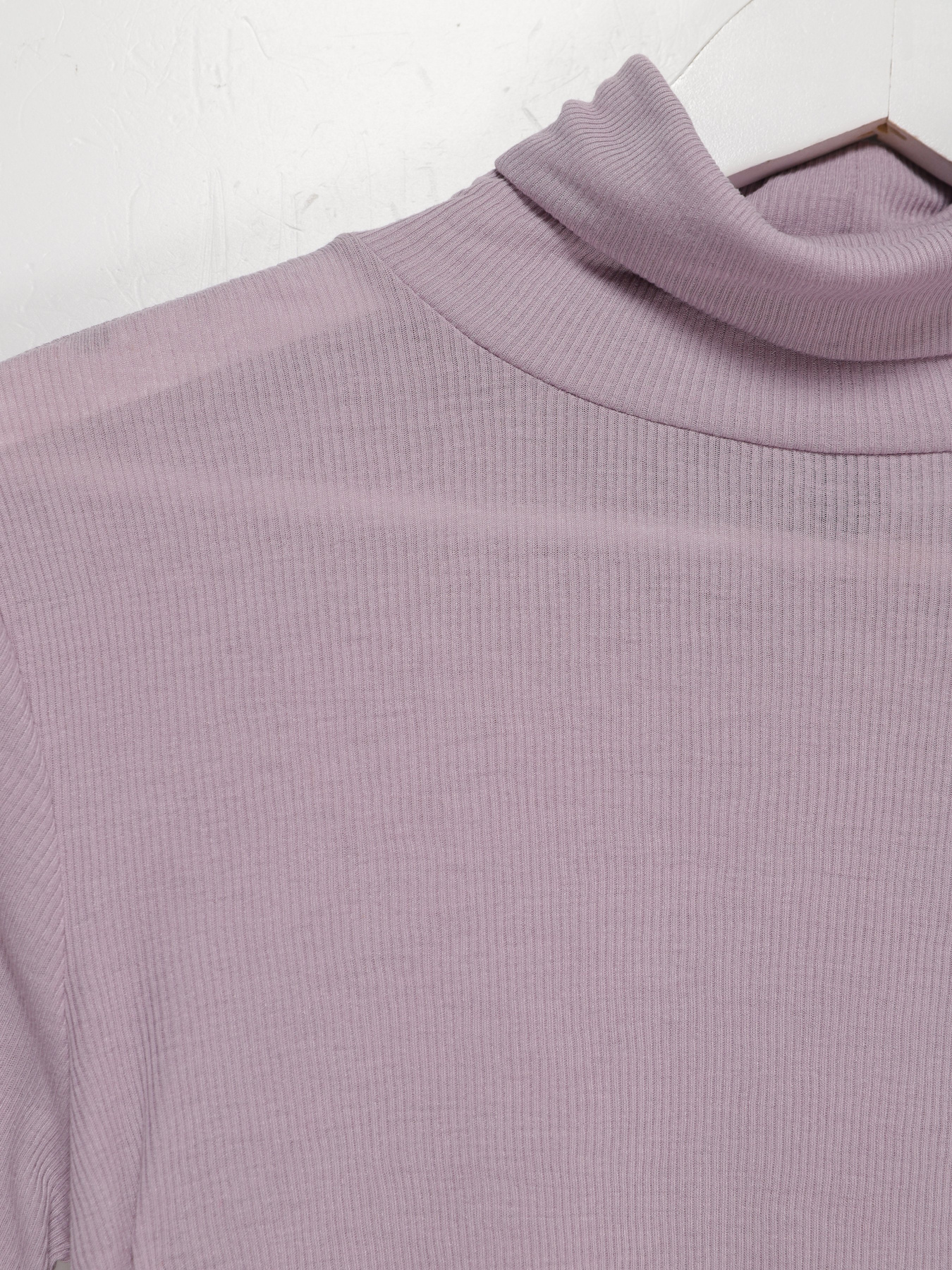 Светри та кардигани H&M модель 0418873_с.бузковий Светри та кардигани H&M модель 0418873_с.бузковий Фото
