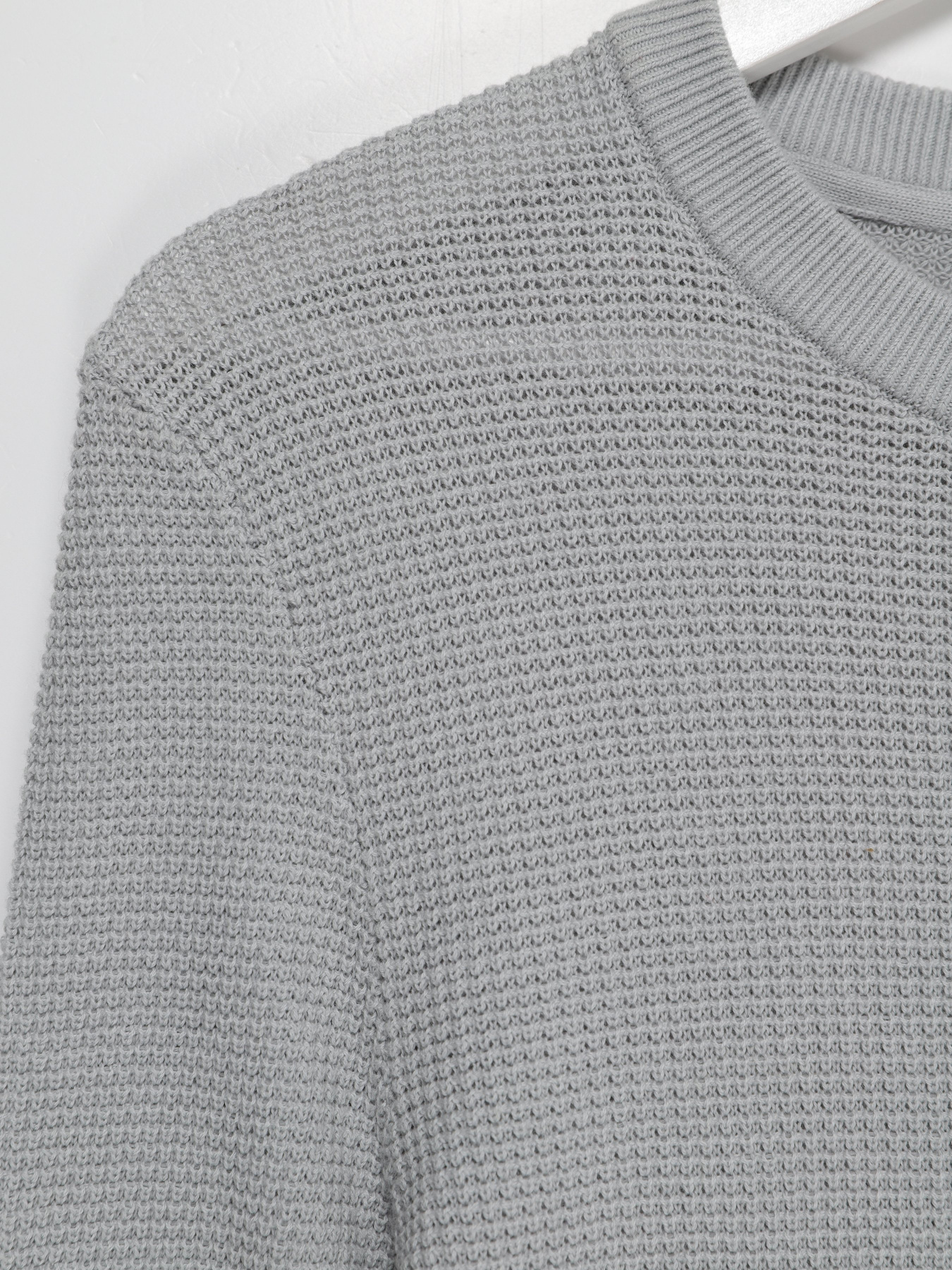Свитры и кардиганы H&M модель 0438866_сірий Фото