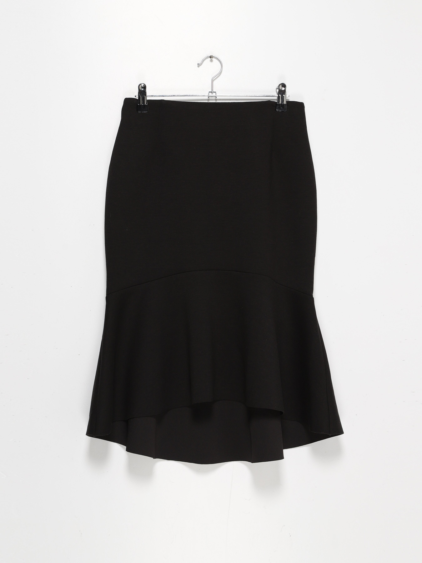 Спідниці H&M модель 0483726_чорний Фото