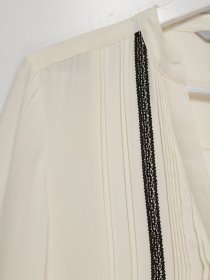 Сорочки H&M модель 0502656_молочний Фото