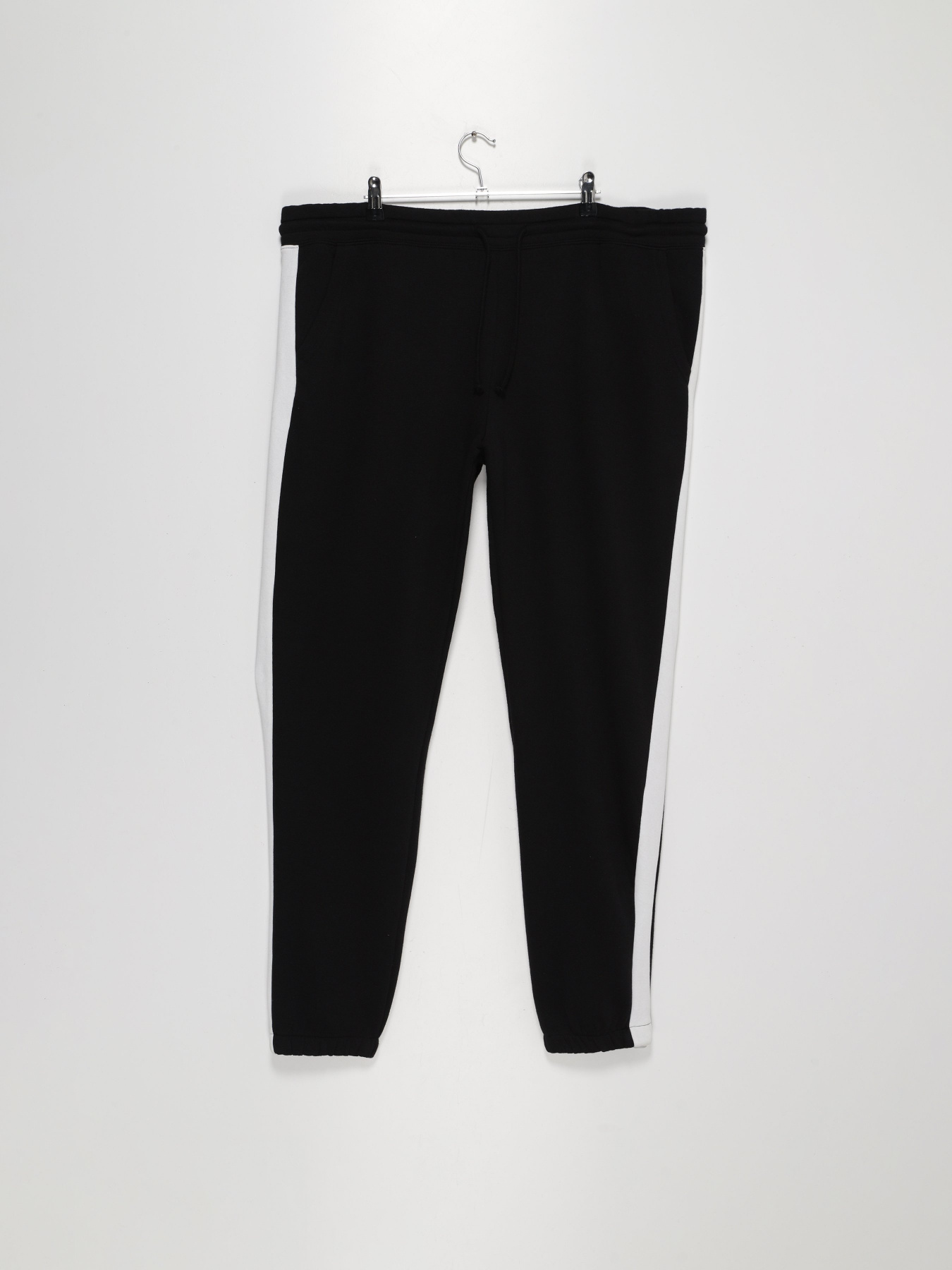 Брюки H&M модель 0547780_чорний з білим Брюки H&M модель 0547780_чорний з білим Фото