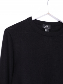 Светри та кардигани H&M модель 0647781_чорний Фото
